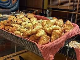 Best Western Linko Hotel