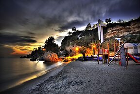 Nerja Club by Dorobe Hotels