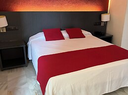 Nerja Club by Dorobe Hotels