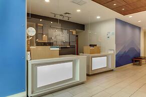 Holiday Inn Express & Suites Montpelier by IHG