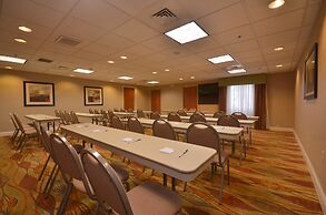 Holiday Inn Express Hotel & Suites Pine Bluff / Pines Mall by IHG