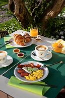 Le Terrazze Sul Lago Residence & Hotel