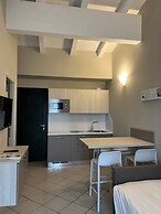 Le Terrazze Sul Lago Residence & Hotel