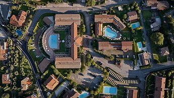 Le Terrazze Sul Lago Residence & Hotel