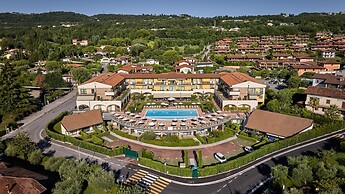 Le Terrazze Sul Lago Residence & Hotel