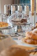 Le Terrazze Sul Lago Residence & Hotel