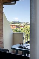 Le Terrazze Sul Lago Residence & Hotel