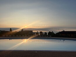 Le Terrazze Sul Lago Residence & Hotel