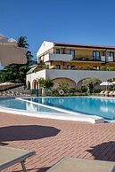 Le Terrazze Sul Lago Residence & Hotel