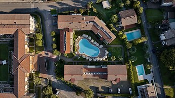 Le Terrazze Sul Lago Residence & Hotel