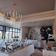 Le Terrazze Sul Lago Residence & Hotel