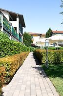 Le Terrazze Sul Lago Residence & Hotel