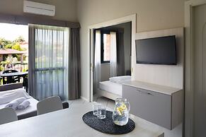 Le Terrazze Sul Lago Residence & Hotel