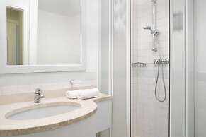 Le Terrazze Sul Lago Residence & Hotel