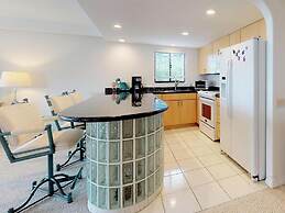 Polo Beach - CoralTree Residence Collection