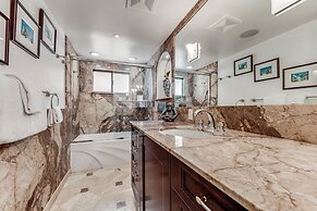 Polo Beach - CoralTree Residence Collection