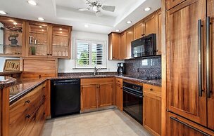 Polo Beach - CoralTree Residence Collection