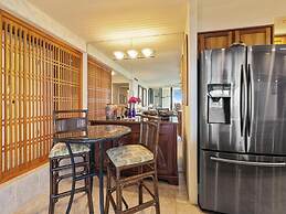 Polo Beach - CoralTree Residence Collection