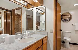 Polo Beach - CoralTree Residence Collection