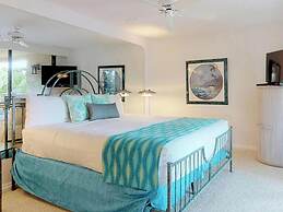 Polo Beach - CoralTree Residence Collection