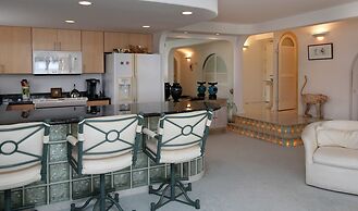 Polo Beach - CoralTree Residence Collection