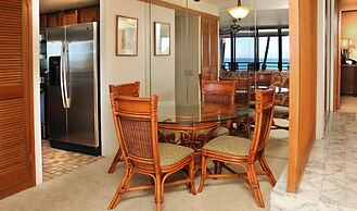 Polo Beach - CoralTree Residence Collection