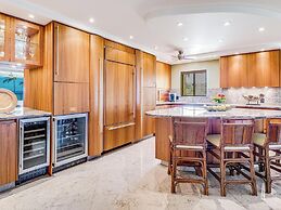 Polo Beach - CoralTree Residence Collection
