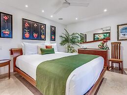 Polo Beach - CoralTree Residence Collection