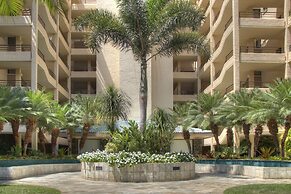 Polo Beach - CoralTree Residence Collection