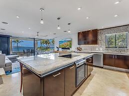 Polo Beach - CoralTree Residence Collection