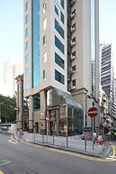 Dash Living On Hollywood