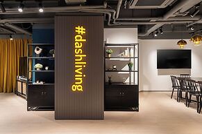 Dash Living On Hollywood