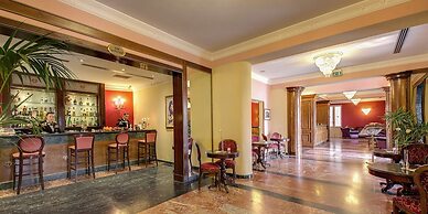 Grand Hotel Villa Politi