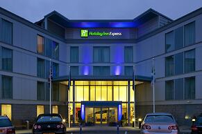 Holiday Inn Express London Stansted Airport, an IHG Hotel