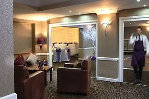 The Everglades Park Hotel