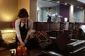 The Everglades Park Hotel