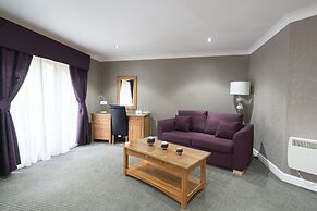 The Everglades Park Hotel