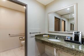 Best Western Plus Forest Park Inn