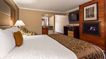 Best Western Plus Forest Park Inn