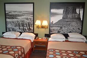 Super 8 by Wyndham St. George UT