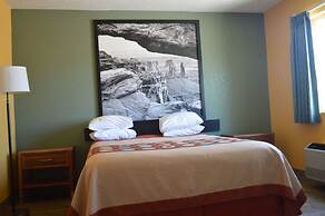Super 8 by Wyndham St. George UT