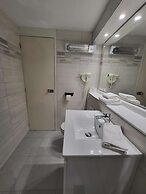 KYRIAD BELLEGARDE - Genève