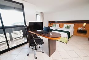 Quality Hotel And Suites Natal