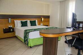 Quality Hotel And Suites Natal