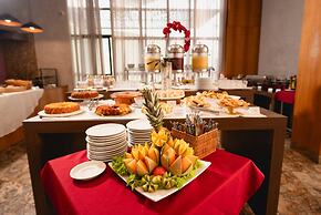 Quality Hotel And Suites Natal