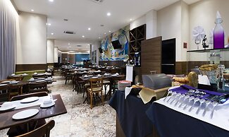 Quality Hotel And Suites Natal