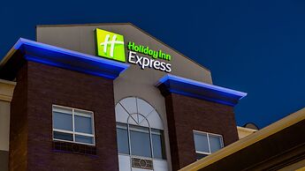 Holiday Inn Express Hotel & Suites Airdrie-Calgary North by IHG