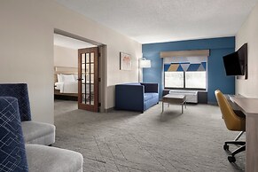 Holiday Inn Express & Suites Sebring by IHG