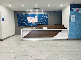 Holiday Inn Express & Suites Sebring by IHG