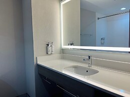 Holiday Inn Express & Suites Sebring by IHG